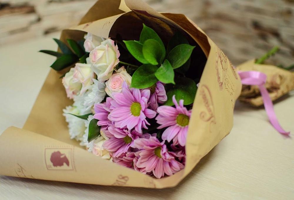 Букет цветов из: Розы и Хризантемы в Спас-Клепиках