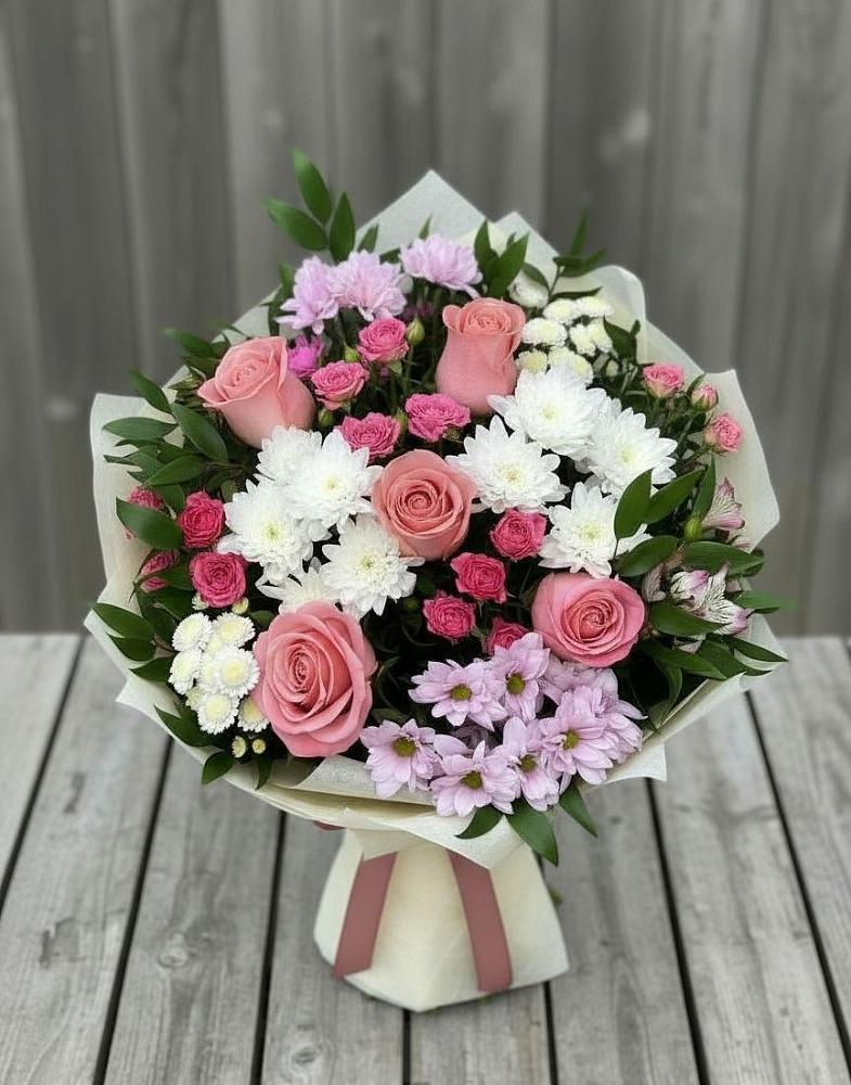 Букет цветов из: Альстромерии, Гвоздики, Розы и Хризантемы в Спас-Клепиках