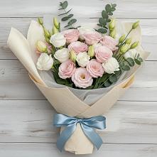 Букет цветов из:  Лизиантусы #REPLACE_PRED# Спас-Клепиках