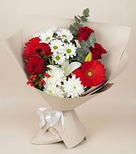 Букет цветов из:  Розы, Хризантемы, Герберы и Лилии в Спас-Клепиках