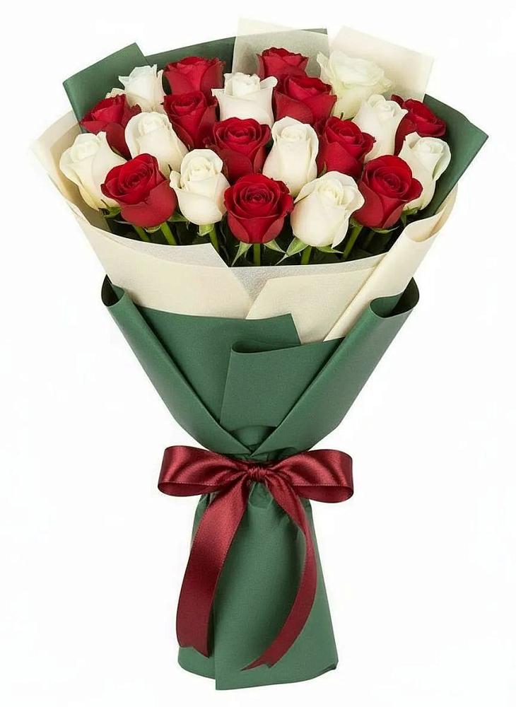 Букет Микс из красных и белых роз в Спас-Клепиках