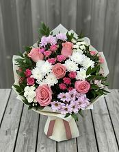 Букет цветов из:  Альстромерии, Гвоздики, Розы и Хризантемы в Спас-Клепиках