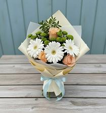 Букет цветов из:  Герберы, Розы и Хризантемы в Спас-Клепиках
