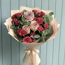 Букет цветов из:  Гвоздики и Розы в Спас-Клепиках