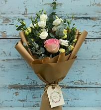 Букет цветов из:  Розы и Лизиантусы в Спас-Клепиках